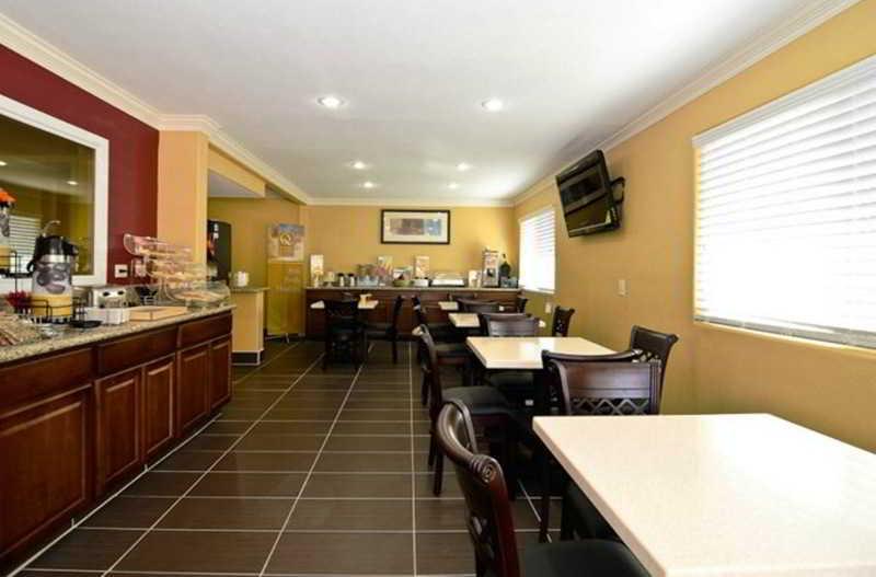 Americas Best Value Inn & Suites Escondido Restaurante foto